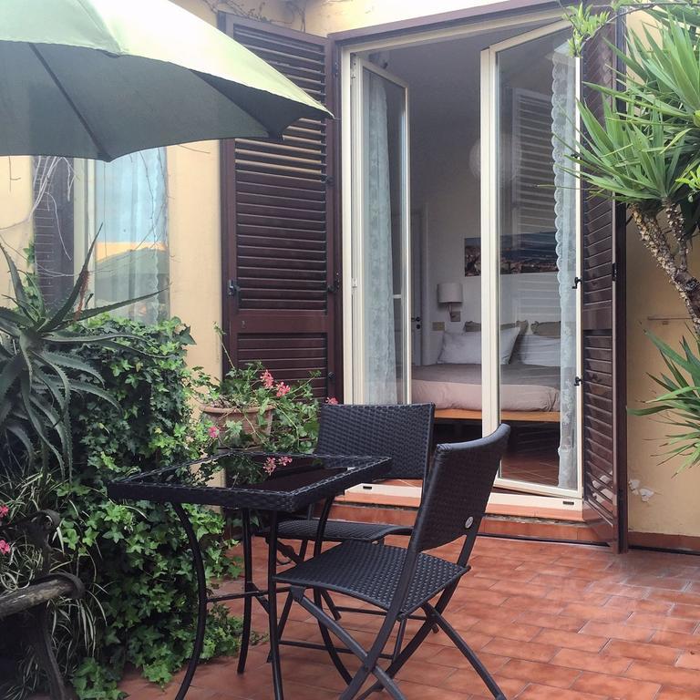 Terrazza Duomo Bed & Breakfast Napoli Exterior foto
