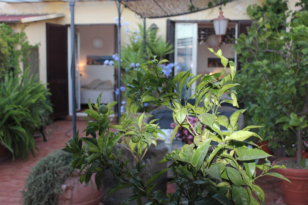 Terrazza Duomo Bed & Breakfast Napoli Exterior foto