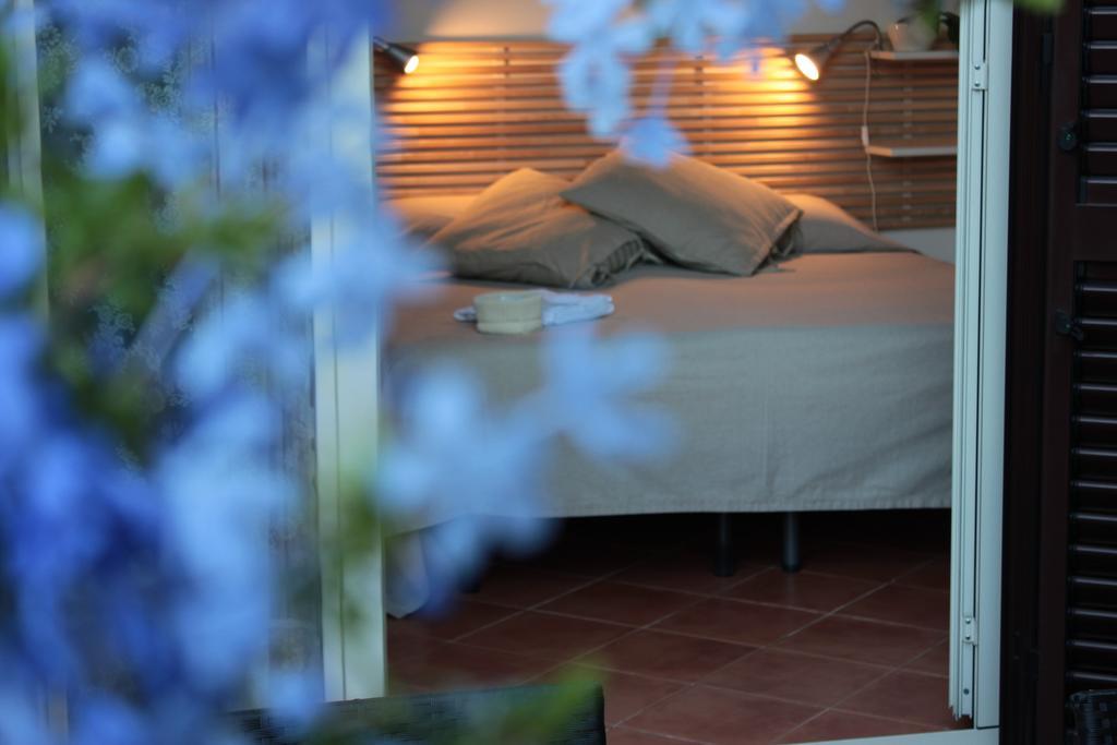 Terrazza Duomo Bed & Breakfast Napoli Cameră foto